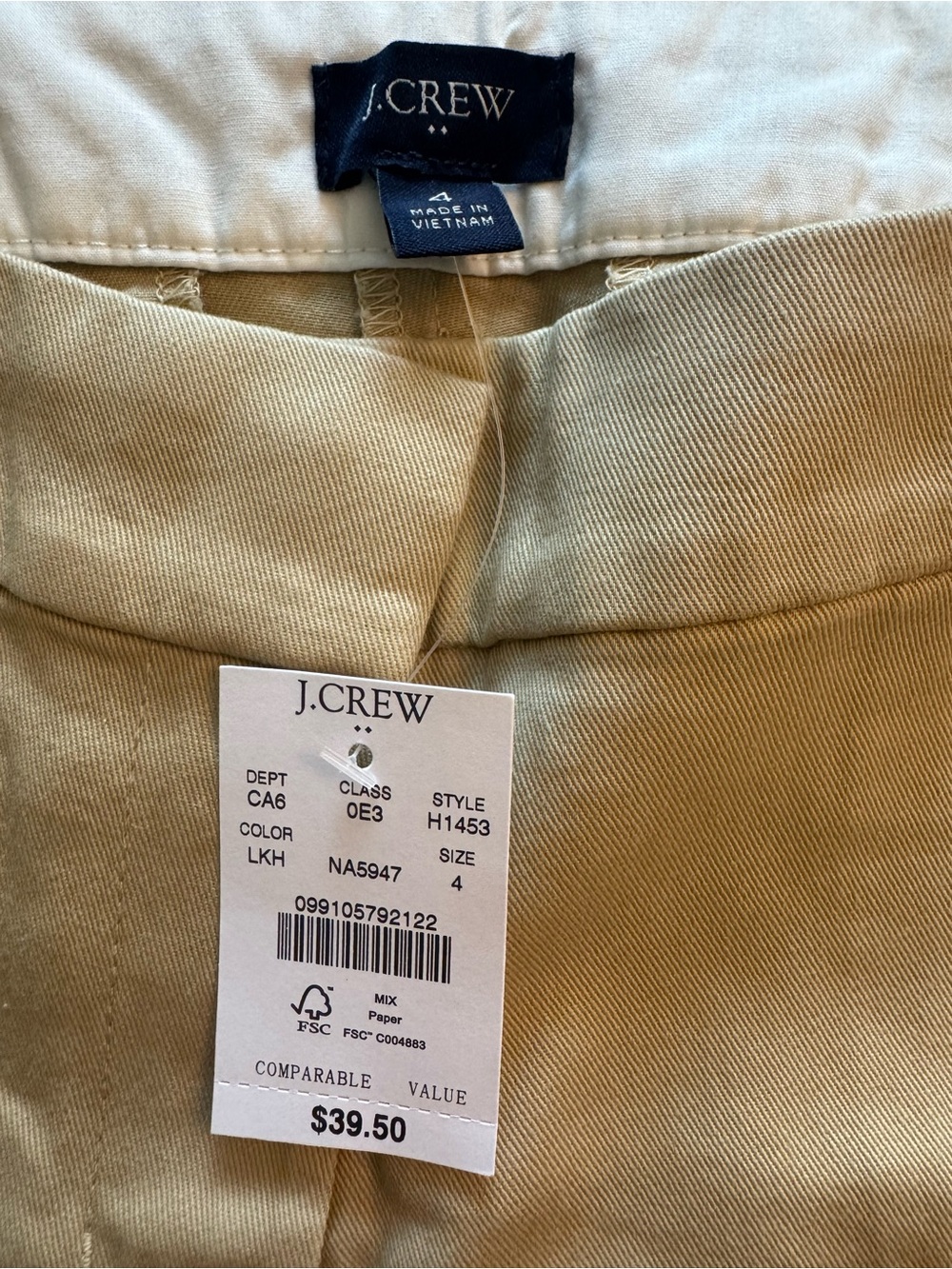 NWT J Crew 5” Khaki Shorts Size 4 - Picture 6 of 7